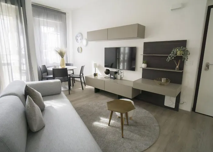 Charming Modern 3br In The Heart Of * Asti